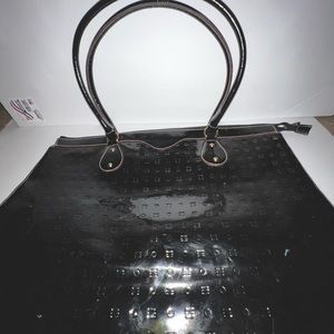 Arcadia black bag